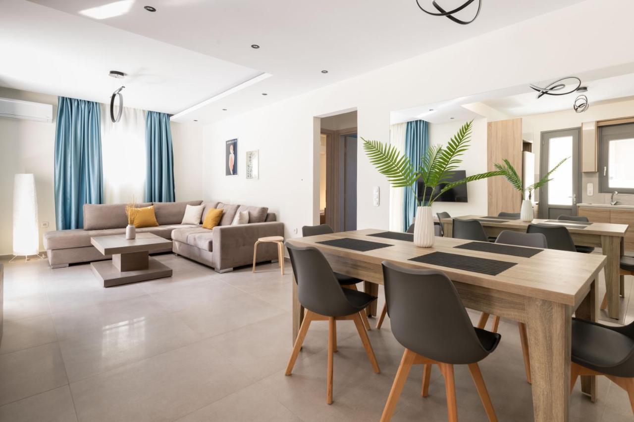 Tsatos Luxury Residence クレマスティ エクステリア 写真