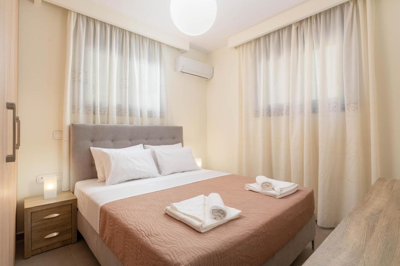 Tsatos Luxury Residence クレマスティ エクステリア 写真